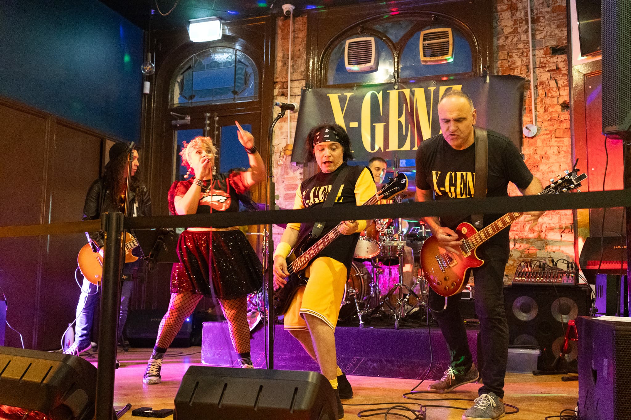 Cornerstone Pub nightlife scene on Fridays and Saturdays with vibrant atmosphere, live music, cocktails, and social gathering in Port Melbourne